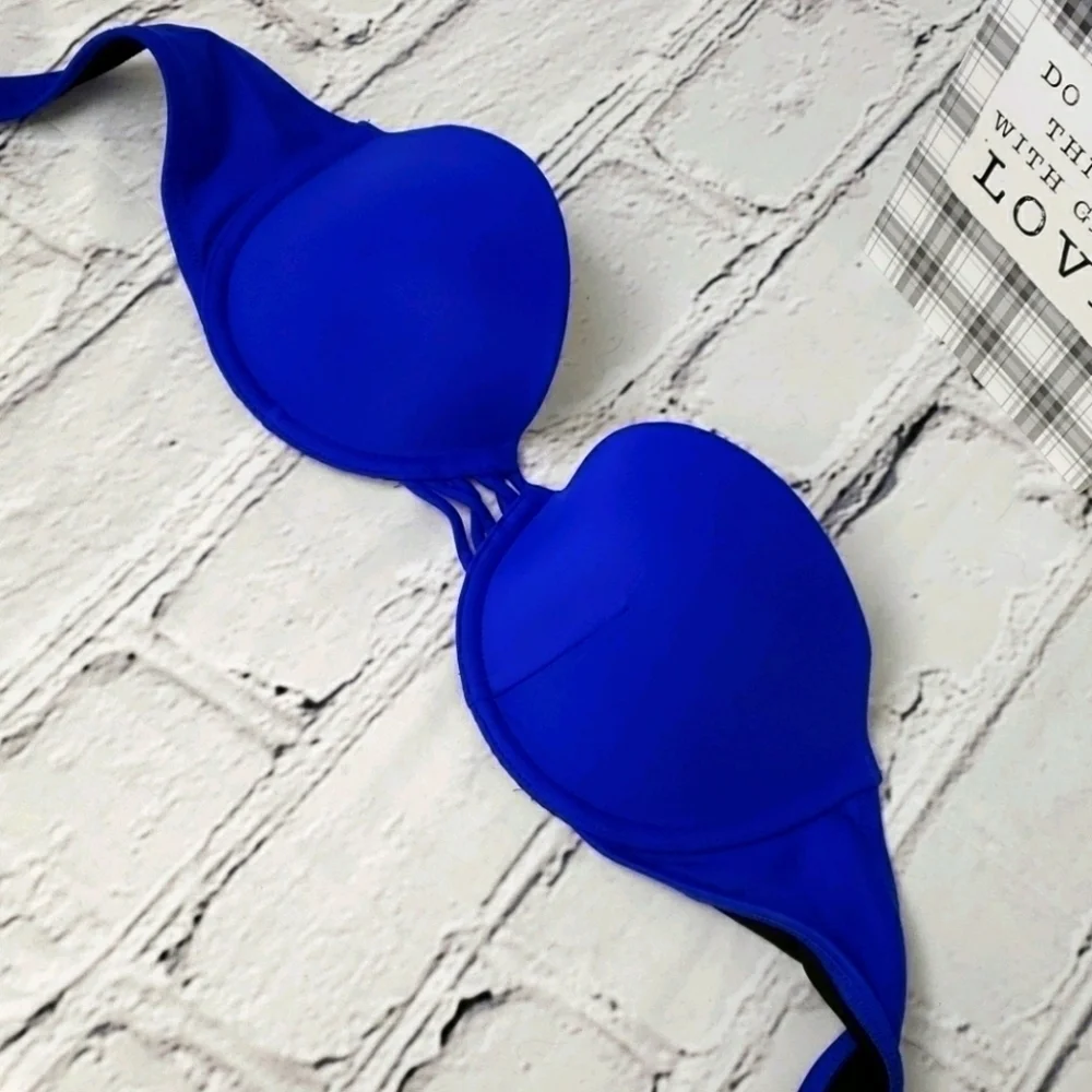 Victorias Secret Bikini Top Push Up 32D Like New!